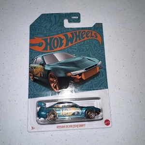 Hot Wheels - ‘20 TOYOTA GR SUPRA - 56th Anniversary Aqua And Gold - Picture 1 of 1