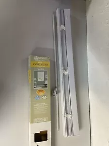 Achim Non-lead Formula (GII) 1” Cordless Vinyl Window Blind. - Picture 1 of 6