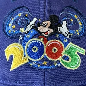 2005 Hat Where the Party Never Ends Baseball Cap Disneyland - Picture 1 of 11