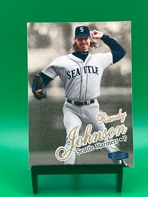 1998 Fleer Ultra Gold Medallion Edition Randy Johnson #80G - Image 1 of 2