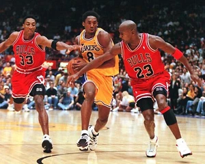 11x14 Photo MICHAEL JORDAN & KOBE BRYANT Bulls Lakers NBA Mamba Air GOAT - Picture 1 of 1