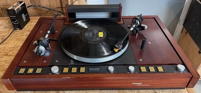 Thorens TD 226 Electronic mit 2 Tonarmen Thorens TP 16 MkIII - Bild 1 von 4
