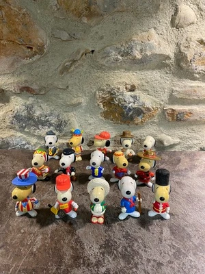 Lot jouet Snoopy Mcdo - Photo 1/3