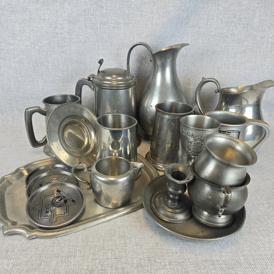 Lote de chatarra de peltre 12+ libras todo estaño marcado sin Wilton sin fusión artesanal ponderada Foto 1 de 4