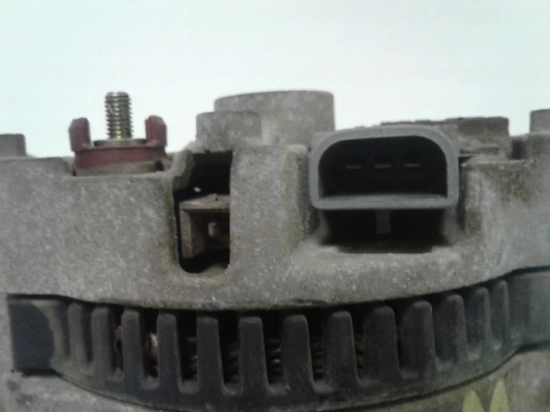 Alternador 8-351W 75 Amp compatível com 89-96 Ford E150 Van 1915933 - Imagem 1 de 4