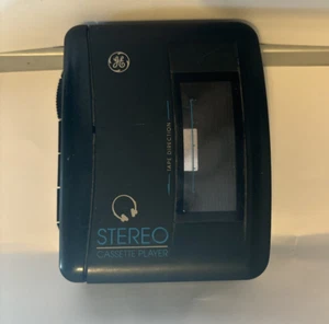 GE Stereo Cassette Player Model 3-5463A Tape Tested and Works! Vintage Media. - Picture 1 of 6
