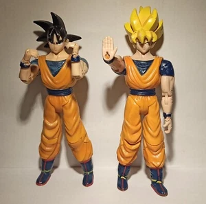 VENDO N°2 PERSONAGGI DRAGON BALL ALTEZZA 13 CM. - Foto 1 di 9