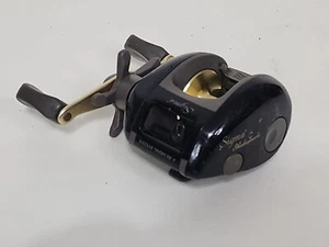 Shakespeare Sigma Baitcasting Reel  Sigmabcb 6 Bearing  System  - Picture 1 of 6