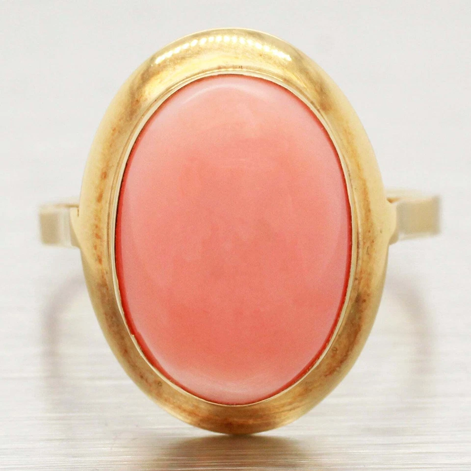 Anillo de cóctel ovalado coral piel de ángel vintage - oro amarillo de 18 k - talla 5,75 Foto 1 de 4