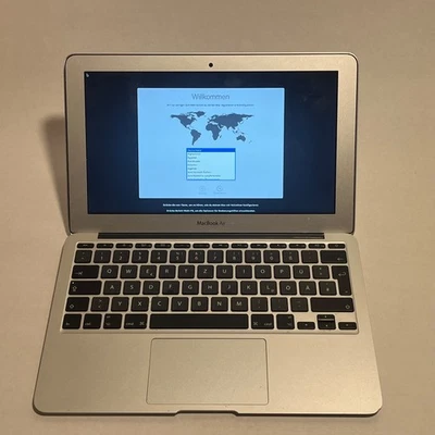 Apple MacBook Air 11 Zoll (Intel Core i5 1,7GHz, 4GB RAM, 512GB, US ) - Bild 1 von 4