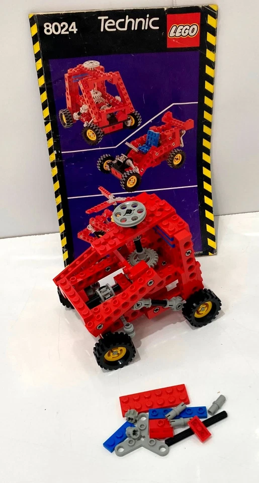 Lego Technic No. 8024 'Universal Set' (1989) with original instructions - Image 1 of 3