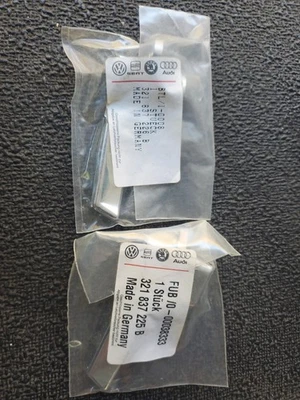 ABRIDOR DE PUERTA INTERIOR ORIGINAL VOLKSWAGEN CORRADO L&R NUEVO 321837225B/321837226B Foto 1 de 2