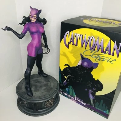 Figura Estatua Sideshow Collectibles - Catwoman Clásica - Formato Premium 184/1500 Foto 1 de 4