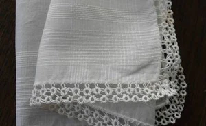 True Vintage Linen Handkerchief Tatted Lace Edge Hanky Trim Ivory USA - Picture 1 of 3
