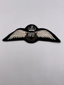 RAF Pilot Wings Royal Air Force Wings Queen’s Crown Machine Embroidered Wings - Picture 1 of 3