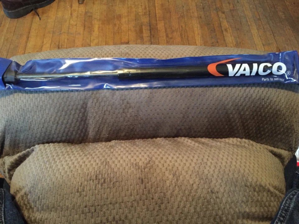 VAICO HOOD STRUT PART#V52-0155 Foto 1 de 1