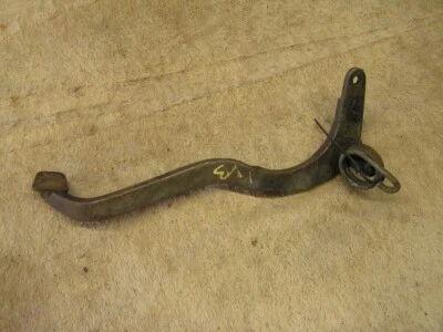 Suzuki TM400 1971 freno trasero pedal palanca y resorte TM 400 250 AHRMA Foto 1 de 4