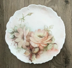 Hand Painted Roses Floral Decorative Plate Scalloped Edge Signed 1976 - Picture 1 of 10