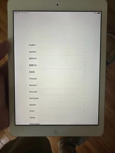 Apple iPad Air 1st 16GB Wi-Fi 9.7" Tablet A1474. White - Picture 1 of 3