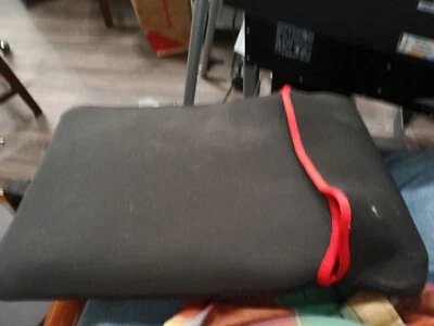 AOC E1649FWU 156LM00003 Black 15.6" Portable LED USB Monitor w/Fold Out Stand - Image 1 of 4