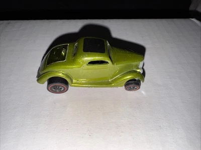 Hot Wheels Redline 1968 Antifreeze Green Classic 36 Ford Coupe US Base - Image 1 of 4