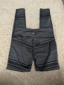 ATHLETA Leggings Size Small Gray White Black Stripe Athletic - Picture 1 of 3