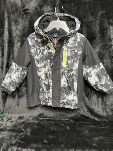 Swiss Tech Boys Jacket With Hood Size XS4/5 Black White Camo Design Fleece Lined - Picture 1 of 13