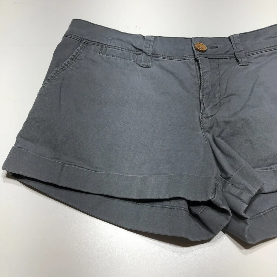 OP Ocean Pacific Shorts Juniors Size 7 Gray Cuffed Stretch Slash Pocket  - Image 1 of 4