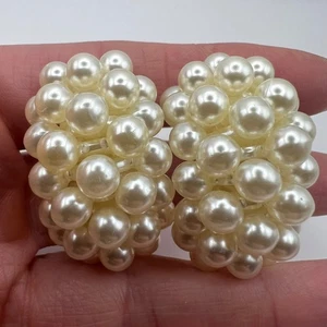 Vintage Cluster Faux Pearl Hoop Clip-On Earrings – Gold Tone, Statement 80s - Picture 1 of 8