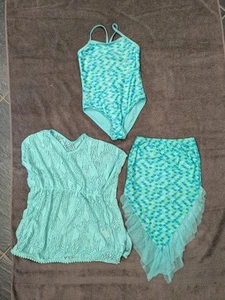 Girls 1 Piece Mermaid Bikini With Cover Up Size 6/6X - Picture 1 of 4