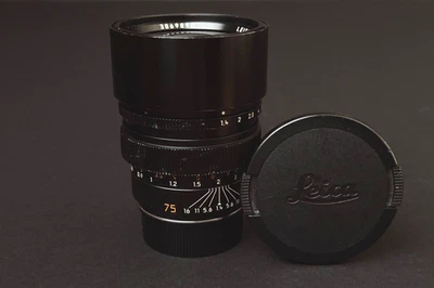 Leica 75 mm Summilux-M f/1,4 versión III 11810 (Hecho en Alemania, 6 bits de fábrica) Foto 1 de 4