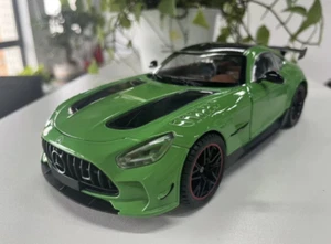 FLASH SALE: Mercedes Benz AMG GTR 1:18 Scale Diecast Metal Model Car - Picture 1 of 38