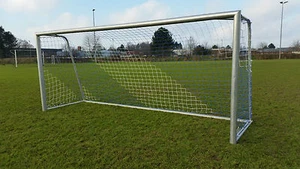 Fußball Tornetz 7,32x2,44m oben 80 unten 150 Stärke 3mm blau/ weiß - Picture 1 of 5