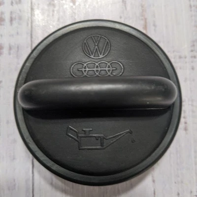 Vintage OEM 1985-2023 VW Golf Jetta Engine Oil Filler Cap Volkswagen MK1 Mk2 Mk3 - Image 1 of 3