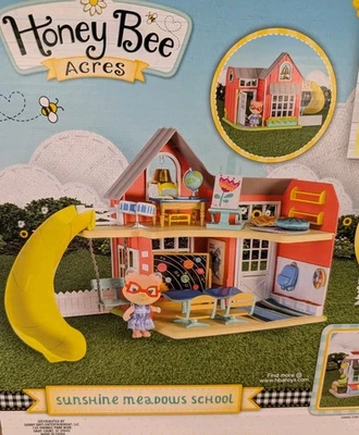 Honey Bee Acres Sunshine Meadow School Playset 21 Pieces with Extras - Image 1 of 4