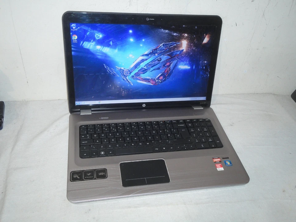 Hp Pavilion DV7 Phenom II P820 Triple Core  17.3" Wind 7 Laptop 1Tb HDD 8Gb Ram - Image 1 of 4