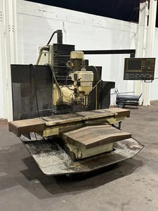 Hurco CNC Vertical Mill - Used - AM24000 - Picture 1 of 9