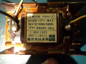 Pachislo Fluorescent Light Transformer / Bulb Bases Originally from Deru Deru - Picture 1 of 9