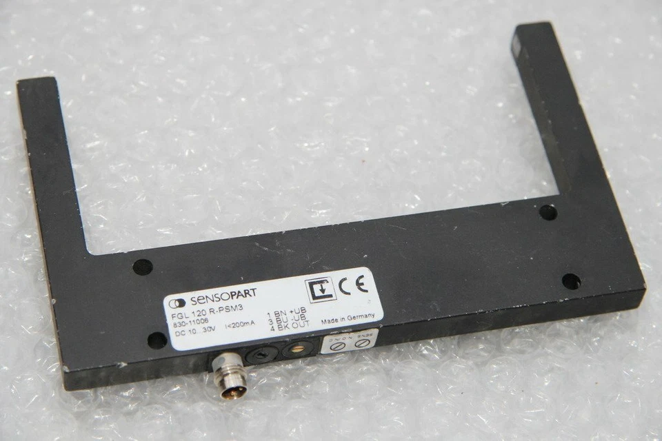 SENSOPART Forked Light Barriers Type FGL 120 R-PSM3 10 30V Dc - Image 1 of 1