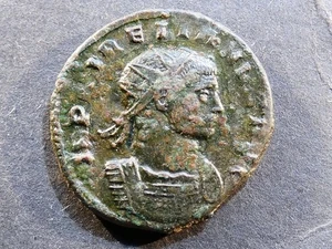 w1090. Roman Empire, Aurelian, Antoninianus, VIRTVS MILITVM. - Picture 1 of 2