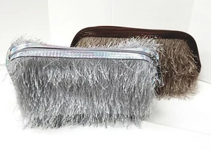 BOLSO DE COSMÉTICOS DE VIAJE LANCOME 2/5/10/20 PLATA/MARRÓN FLECOS - Imagen 1 de 3