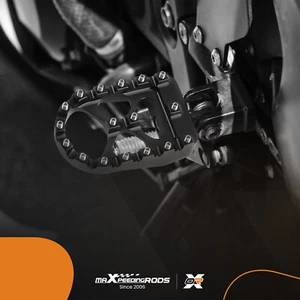 Pedales anchos estilo MX reposapiés reposapiés pedales para Harley Fatboy Road Glide Softail - Imagen 1 de 14