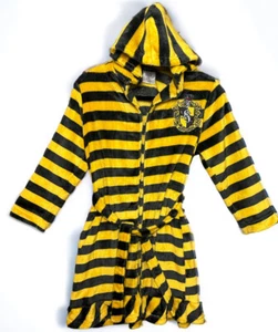 Harry Potter Wizard Cloak Hooded Bath Robe Hufflepuff Dressing Gown Size 10/12 - Picture 1 of 12