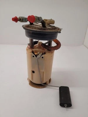 2002-2004 OLDSMOBILE BRAVADA Fuel Pump Assembly 15077623 Foto 1 de 4