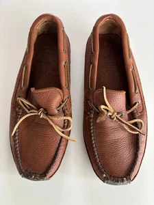 Minnetonka Men’s Moosehide Weekend Moccasin Driving Shoe Carmel Brown Size 9 - Picture 1 of 9