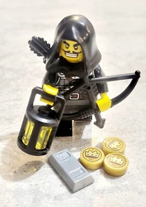 LEGO *NEW* Castle Thief Archer Minifigure - Picture 1 of 2