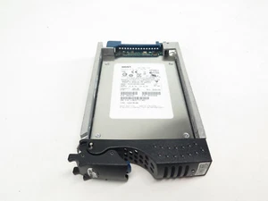 HGST HUSSL4010ALF400 100GB FC SSD 3.5" w/ EMC 005049562 Solid State Drive 520BPS - Picture 1 of 4