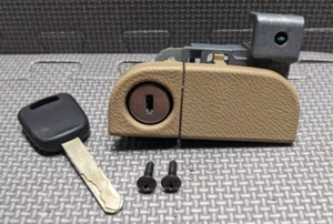2005-2010 Honda Odyssey BEIGE TAN Glove Box Lock Latch Handle W/ KEY OEM - Picture 1 of 7
