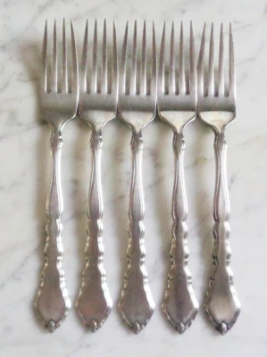 5 Community Stainless Oneida Satinique 7 3/8 inch Dinner Forks - Image 1 of 3