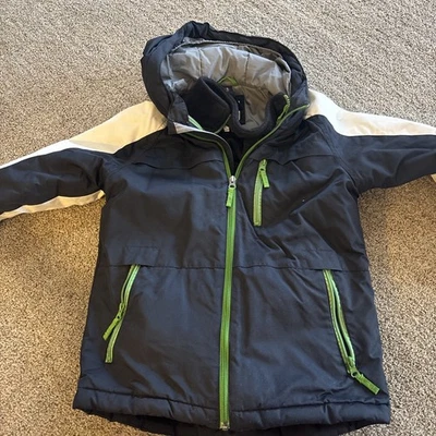 Children’s Place Coat Size Medium 7/8 Black, White And Green - Image 1 of 4